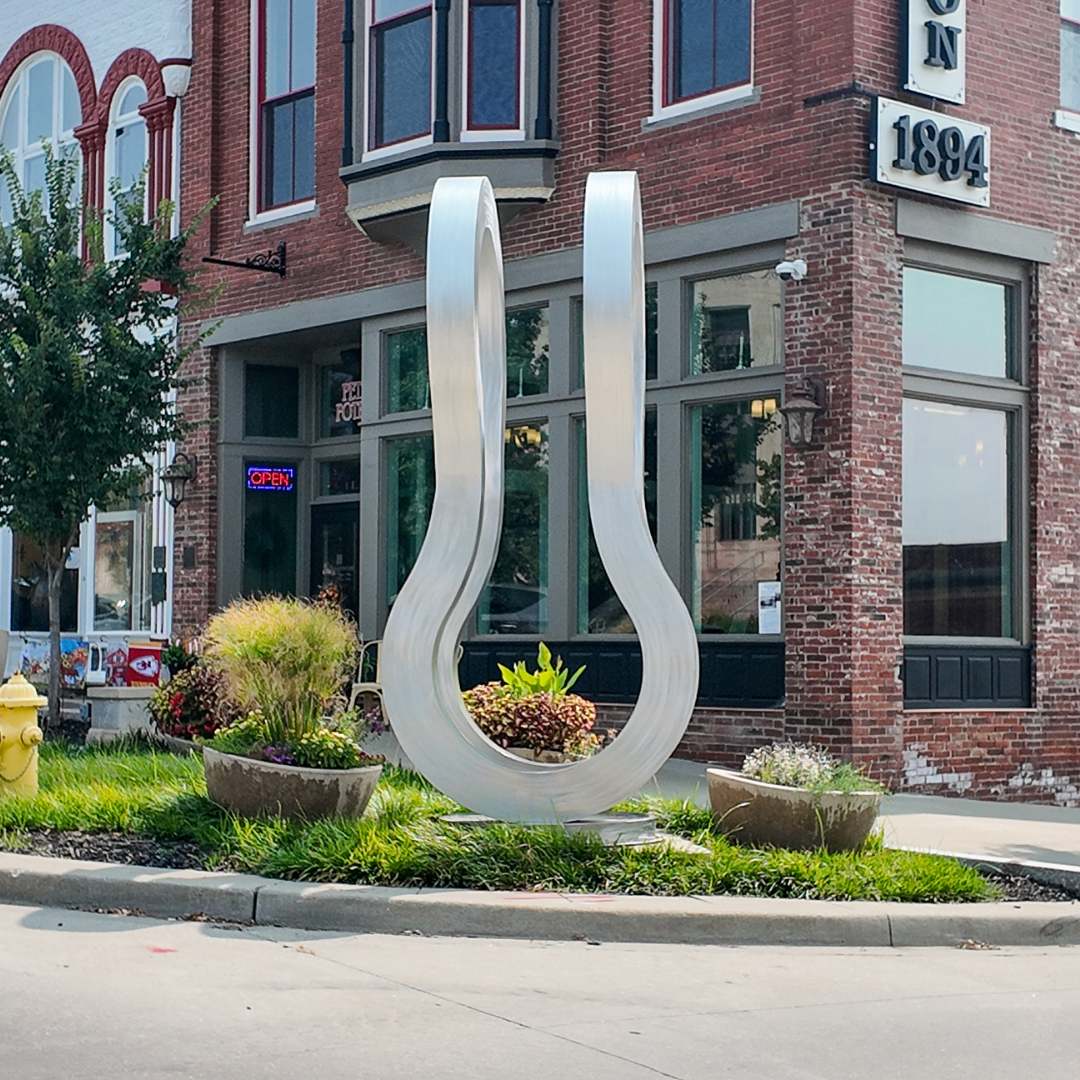 Universal Inseparability